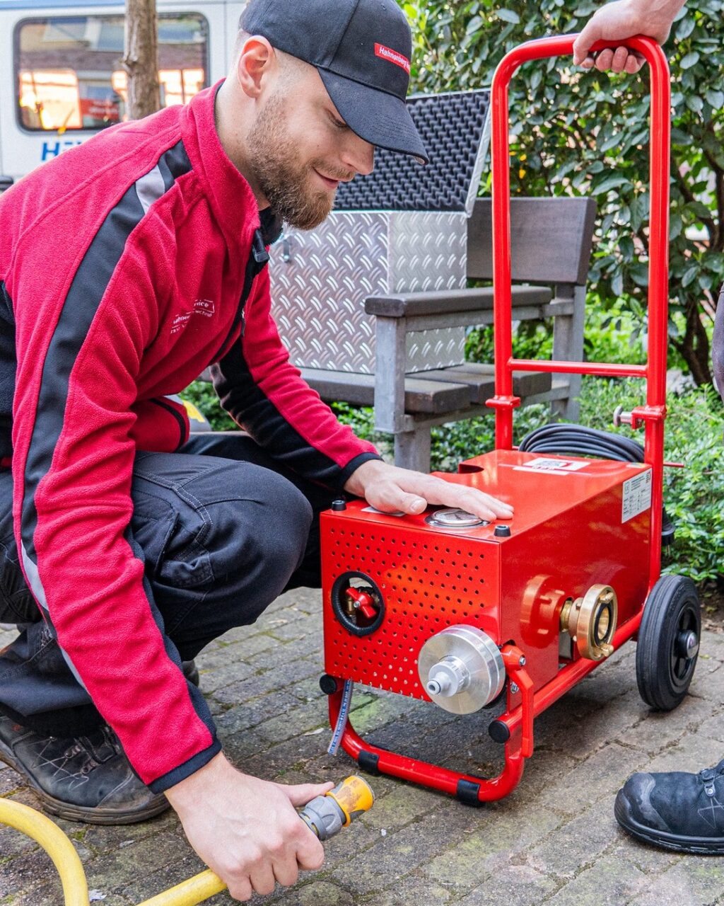 Instagram post from hahnenbergservice. This post is in position 3.