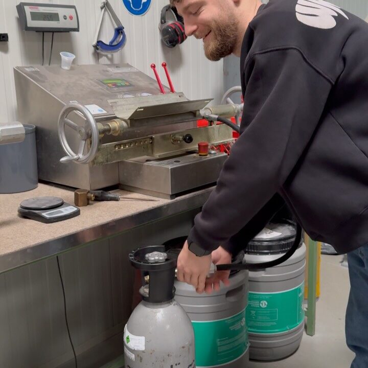 Instagram post from hahnenbergservice. This post is in position 1.